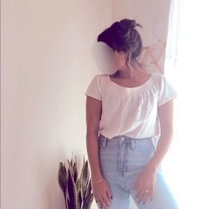 Flowy white top!
